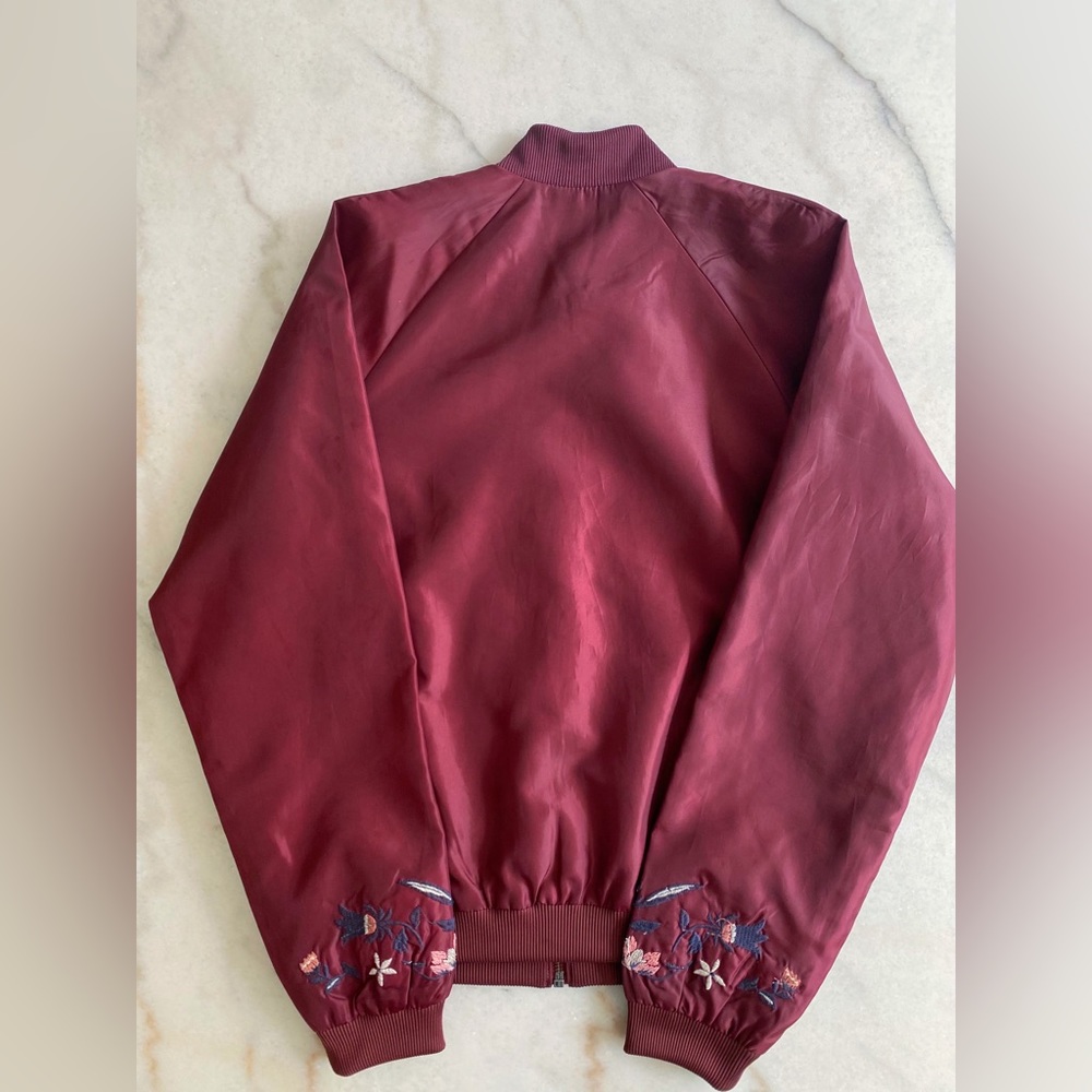 Francesca’s Maroon Burgundy Red Love Fire Floral Embroidered Bomber Jacket - Picture 3 of 9